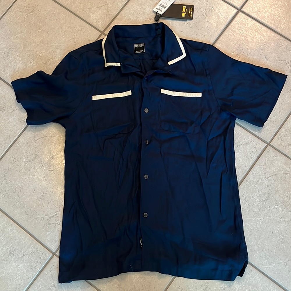 Todd Snyder blue button up pajama style shirt M